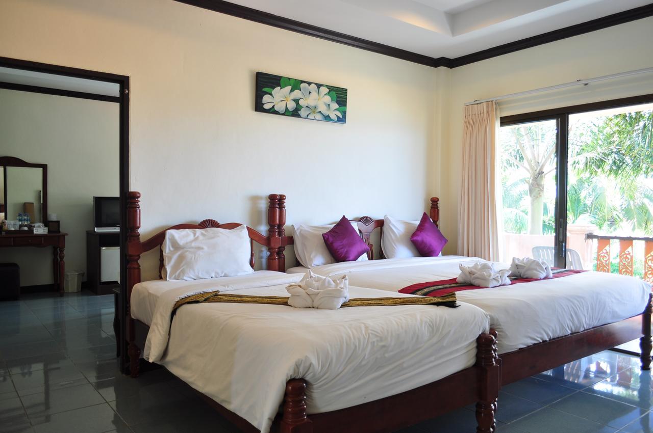 Lanta Seafront Tempat peranginan 3*