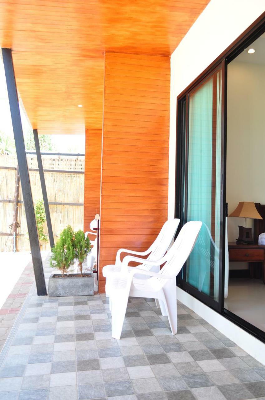 Lanta Seafront Tempat peranginan